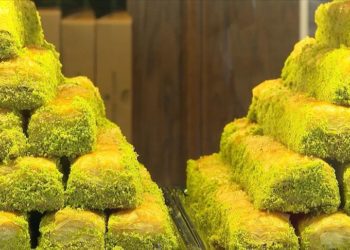 Baklavacılarda bayram telaşı başladı