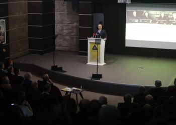 Ermeni meselesi tarihi gerçeklerinden koparılarak taraflı bir yaklaşımla çözümsüzlüğe itilmektedir