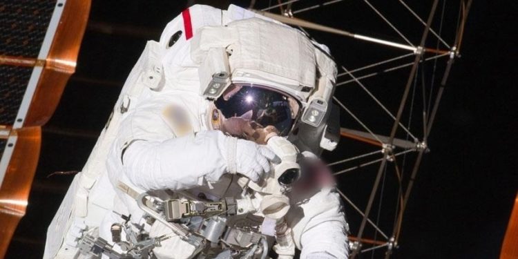 Çin’in uzay istasyonundaki taykonot ekibi dördüncü uzay yürüyüşünü yaptı