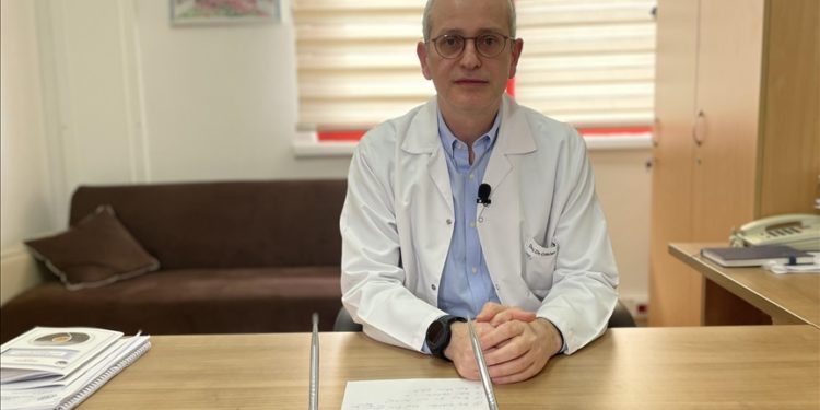 Sigara, alkol ve stresten uzak yaşam tarzı kalp hastalıklarından koruyor