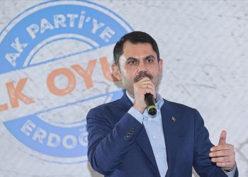 Moto kuryelerimizin dinlenebilmesi için tüm imar planlarında yol kenarlarında dinlenme alanları ayırıyoruz