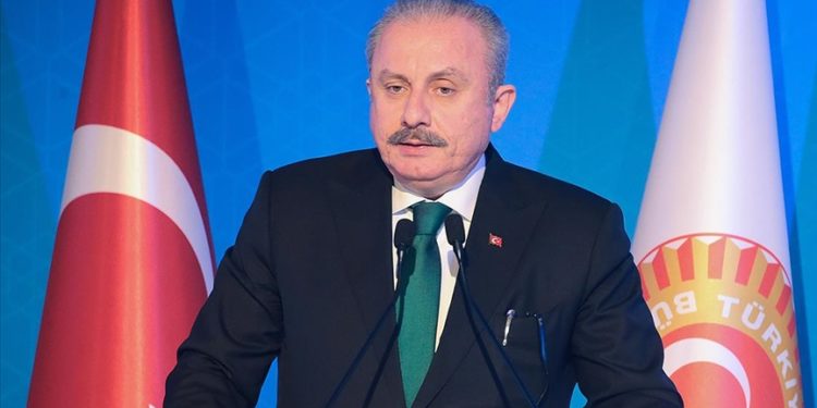 TBMM Başkanı Şentop'tan "27 Nisan e-muhtıra" paylaşımı