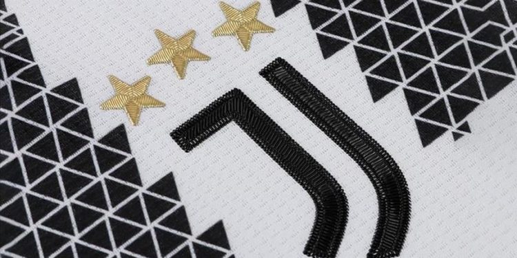 Juventus’a verilen 15 puan silme cezası iptal edildi