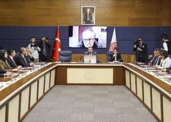 TBMM Deprem Araştırma Komisyonu toplandı