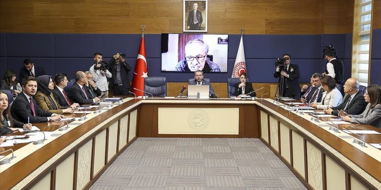 TBMM Deprem Araştırma Komisyonu toplandı