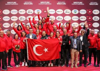 Kadın Güreş Milli Takımı Avrupa ikincisi oldu