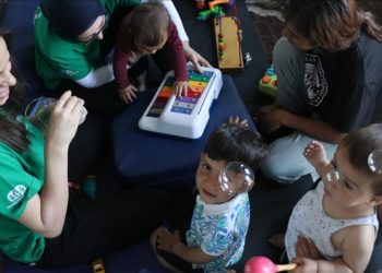 Türkiye Spastik Çocuklar Vakfı gönüllülerinden depremzede serebral palsili çocuklara destek