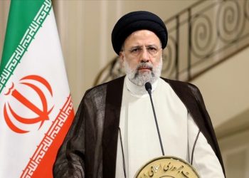 Başörtüsü meselesini kültürel bir yaklaşımla çözmeye çalışıyoruz