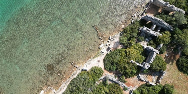 Tarihle doğanın buluştuğu Likya Yolu doğaseverleri ağırlıyor