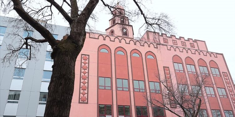 ABD’nin tarihi kasabasında ramazanda camiden ezan sesi yükseldi