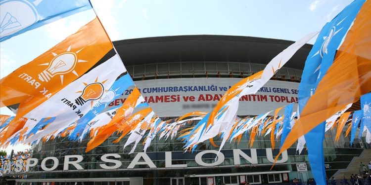 AK Parti’de yarın milletvekili adayları tanıtılacak, seçim beyannamesi açıklanacak