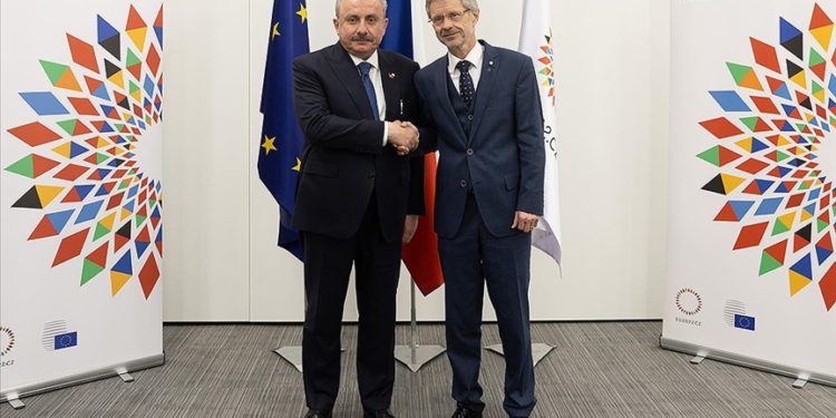 TBMM Başkanı Şentop, Çekya Senato Başkanı Milos Vystrcil ile görüştü