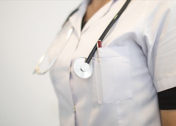 Sözleşmeli pozisyondaki 81 bin 108 sağlık personelinin kadroya geçiş işlemleri tamamlandı