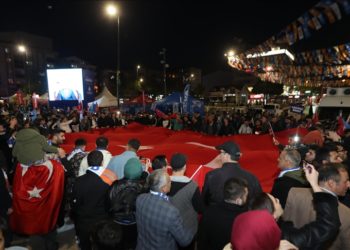 AK Parti’den İstanbul’da “2023’ten 2053’e Kutlu Yürüyüş Programı”