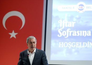 Milli Savunma Bakanı Akar, TSK’nin gövde gösterisine hazırlandığını açıkladı