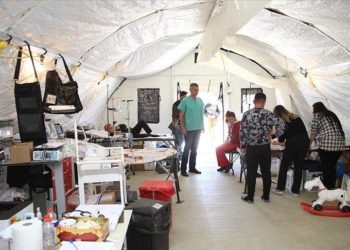 ABD’nin Hatay’da kurduğu sahra hastanesi depremzedelere hizmet veriyor