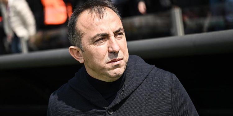 Ümraniyespor'da Recep Uçar dönemi sona erdi