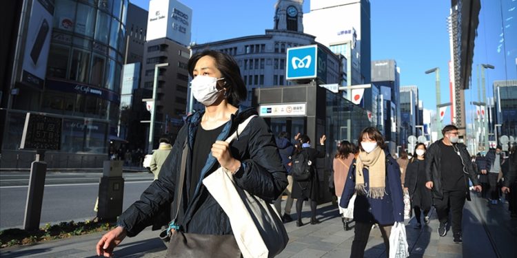 Çinli bilim insanlarına göre, Kovid-19’un insandan yayılma ihtimali daha yüksek