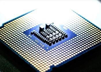 Intel, ilk çeyrekte tarihinin en yüksek 3 aylık zararını açıkladı