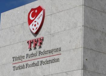Fenerbahçe Kulübü ve üç yöneticisi PFDK'ye sevk edildi