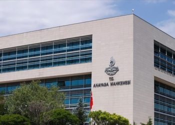 AYM, numara taşınmasına ilişkin itirazında GSM şirketinin mülkiyet hakkının ihlaline hükmetti