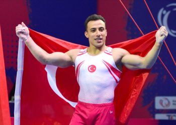 Çifte madalyalı Avrupa şampiyonu milli cimnastikçi Adem Asil’den tarihi başarı