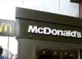 McDonald's'ın ABD ofislerini geçici olarak kapattığı, işten çıkarmalara hazırlandığı belirtildi