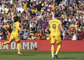 La Liga'da Barcelona şampiyonluğa koşuyor