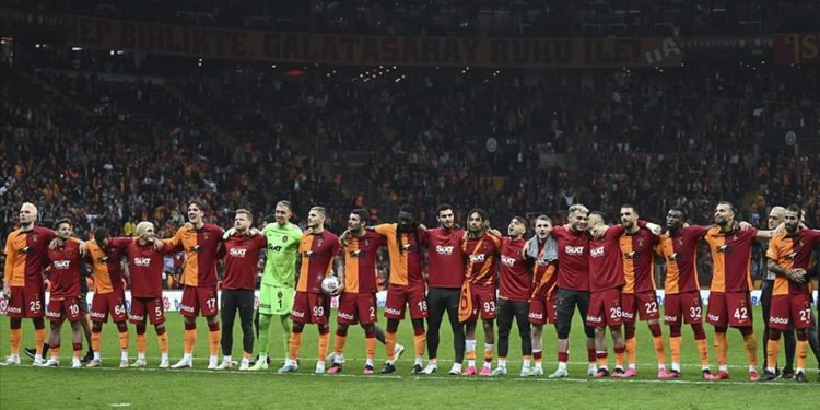 Lider Galatasaray, şampiyonluk yolunda “kendinden emin” ilerliyor