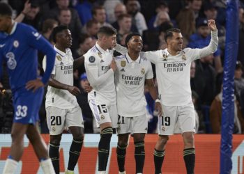 UEFA Şampiyonlar Ligi'nde Real Madrid ve Milan yarı finalde