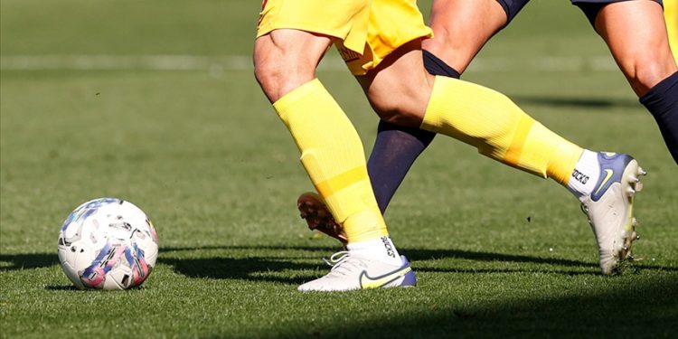 Kasımpaşa, Süper Lig'de yarın Kayserispor'a konuk olacak