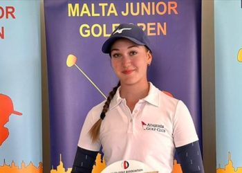 Golfçü Deniz Sapmaz, Malta Junior Open'da genç kızlar şampiyonu oldu