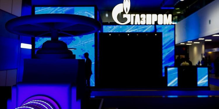 Gazprom, gelecek dönemde küresel LNG rekabetinin Avrupa gaz piyasası etkileyeceğini bildirdi