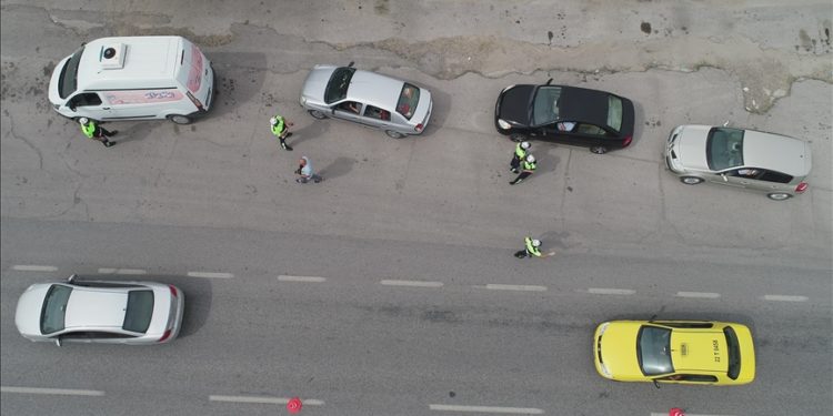 Bayramda kara yollarında 51 bin 300 ekip ve 99 bin 245 trafik personeli görev alacak