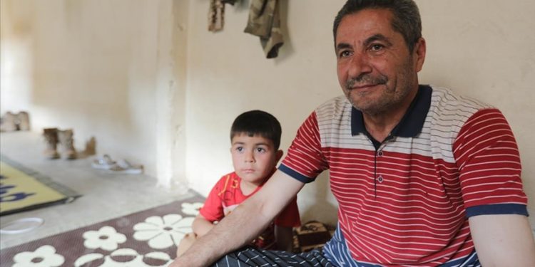 Halepli aile ülkesine geri dönmenin sevincini yaşıyor