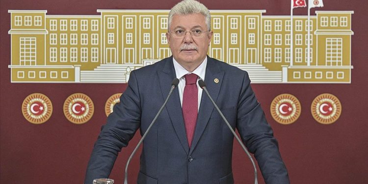 AK Parti Grup Başkanvekili Akbaşoğlu, gündemi değerlendirdi