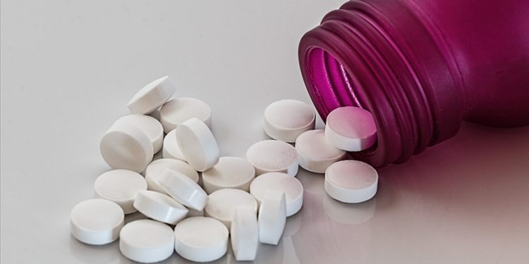 Araştırma, kronik ağrılar için faydası kanıtlanmayan antidepresan reçete edildiğini gösterdi