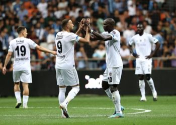 Beşiktaş, deplasmanda Adana Demirspor’u 4-1 yendi