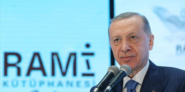 Cumhurbaşkanı Erdoğan’dan İstanbul’da gençlerle buluşmasına ilişkin paylaşım