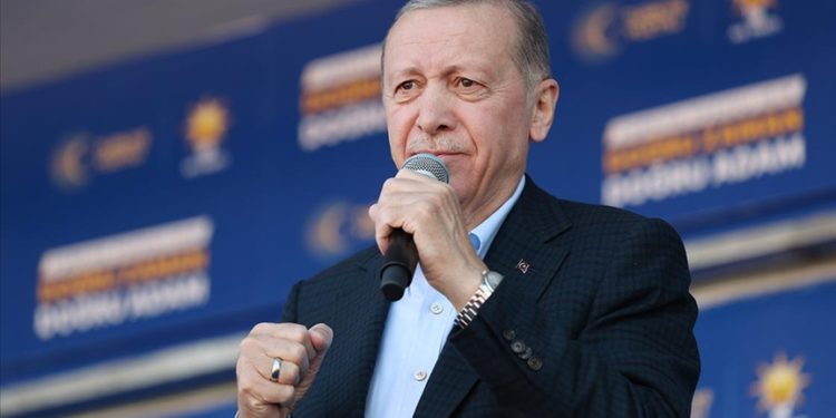 Yeni konut projeleri ve hukuki yaptırımlarla kiralarda yaşanan sıkıntıyı çözeceğiz