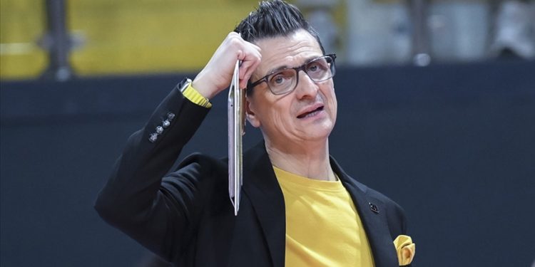 VakıfBank Başantrenörü Guidetti, Süper Final öncesi işini sıkı tutuyor