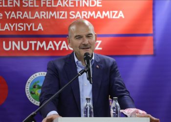 “PKK, HDP üste çıktı, o da masanın altına indi”