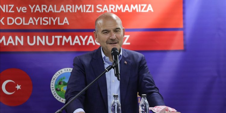 “PKK, HDP üste çıktı, o da masanın altına indi”