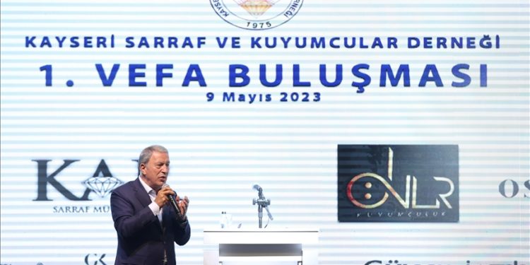 Bu millet terörle yürüyenlere imkan vermeyecektir