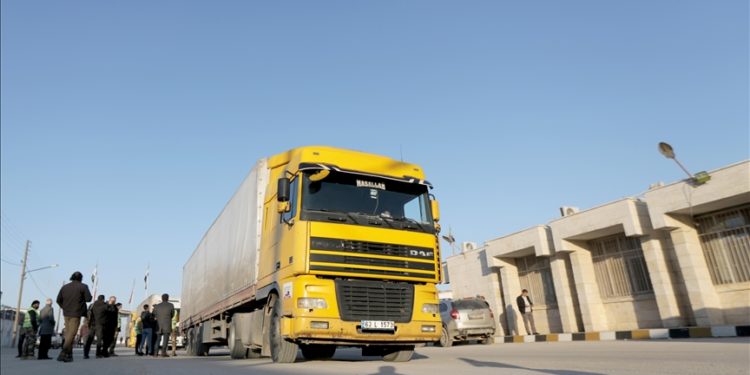 Suriye’deki Esed rejimi, insani yardımlar için Öncüpınar ve Çobanbey sınır geçişlerini 3 ay uzattı