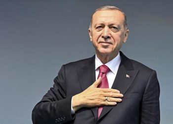 Cumhurbaşkanı Erdoğan’dan “21 yıldır mücadele ettiğimiz kirli senaryolar” paylaşımı