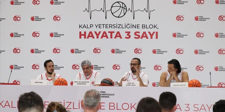 Türk Kardiyoloji Derneği, “Kalp Yetersizliğine Blok, Hayata 3 Sayı” etkinliği düzenledi