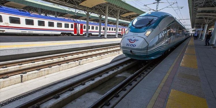 Seçimler öncesi tren kapasiteleri artırıldı