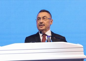 Azerbaycan bayrağının dalgalandığı her noktada işgal izlerinin silinmesi asli vazifemiz