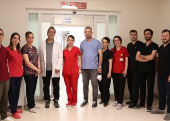 Depremzede hemşireler kan kanseri hastalarını afet günlerinde yalnız bırakmadı